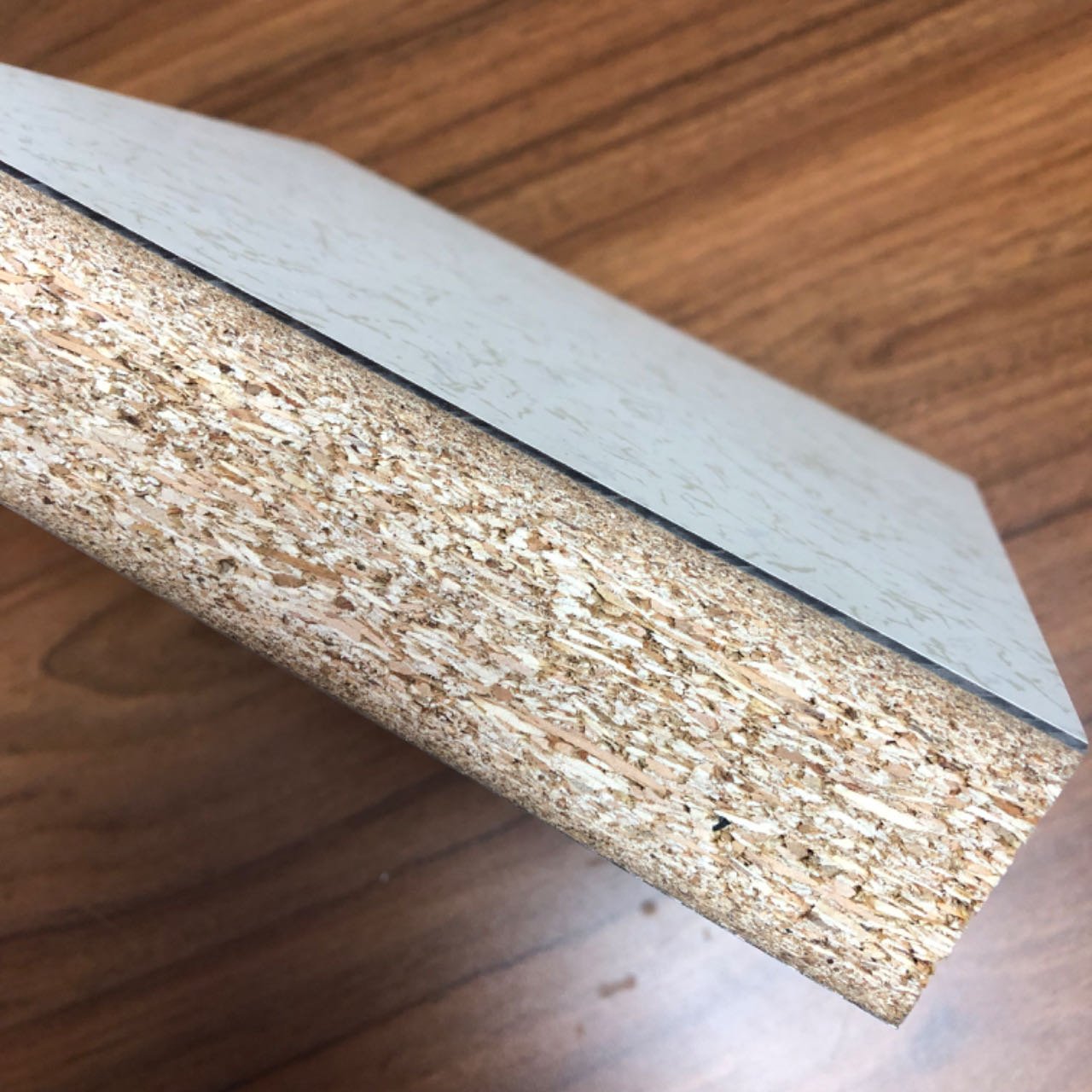 ISO 9001 certified wood-based anti-static elevated flooring